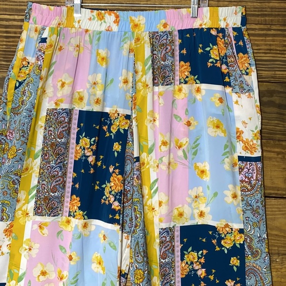 Cato Women's Clearwater Wide Leg Print Pants - Picture 2 of 12